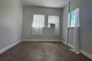 2121 Avenue K, Galveston, TX 77550 - Photo 8