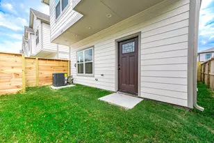 785 Fortune St, Houston, TX 77088 - Photo 30
