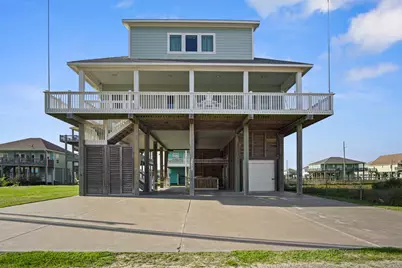 2573 Whitecap, Crystal Beach, TX 77650 - Photo 4