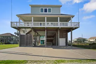 2573 Whitecap, Crystal Beach, TX 77650 - Photo 4