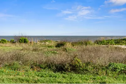 2573 Whitecap, Crystal Beach, TX 77650 - Photo 48