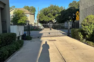 1132 Patterson St, Houston, TX 77007 - Photo 2