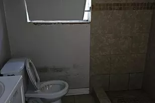 7329 Gleason Rd, Houston, TX 77016 - Photo 6