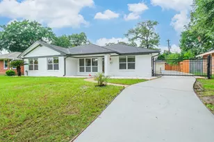 10328 Shadow Oaks Dr, Houston, TX 77043 - Photo 4
