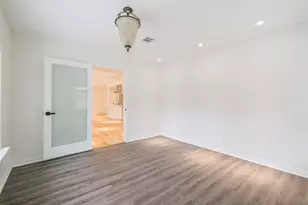 10328 Shadow Oaks Dr, Houston, TX 77043 - Photo 20