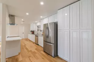 10328 Shadow Oaks Dr, Houston, TX 77043 - Photo 14