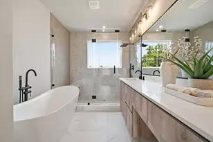 4428 Providence St, Houston, TX 77020 - Photo 36