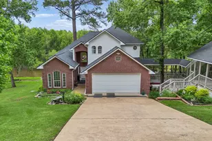300 Coral Gables, Trinity, TX 75862 - Photo 2