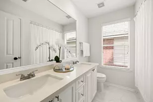 10 Pine Island Pl, The Woodlands, TX 77382 - Photo 36