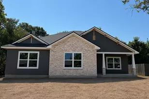 2121 Manning, Bryan, TX 77803 - Photo 1