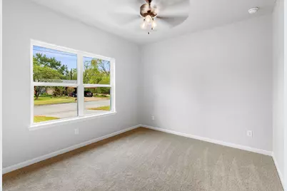 2121 Manning, Bryan, TX 77803 - Photo 18