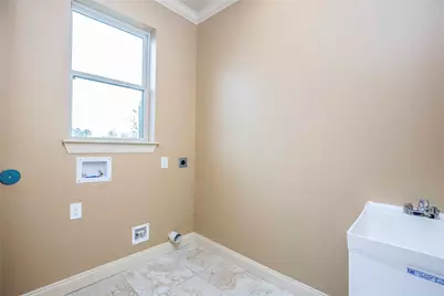 1516 Amundsen Street, Houston, TX 77009 - Photo 40