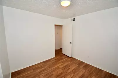 19539 Lazy Valley Drive, Katy, TX 77449 - Photo 10