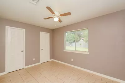 8607 Crystal Cove Circle, Houston, TX 77044 - Photo 14