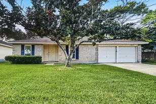 3014 Early Turn Dr, Webster, TX 77598 - Photo 1