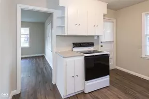 2558 Broadway St, Beaumont, TX 77702 - Photo 2