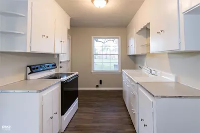 2558 Broadway Street, Beaumont, TX 77702 - Photo 1
