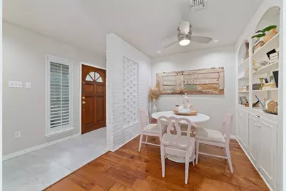 869 Wax Myrtle Lane #A, Houston, TX 77079 - Photo 8