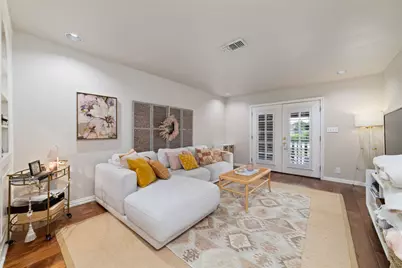 869 Wax Myrtle Lane #A, Houston, TX 77079 - Photo 10