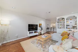 869 Wax Myrtle Ln, Houston, TX 77079 - Photo 12