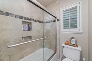 869 Wax Myrtle Ln, Houston, TX 77079 - Photo 22