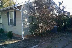 513 W Inwood Dr, Wichita Falls, TX 76301 - Photo 2