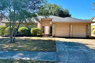 21311 Fernhollow Ln, Spring, TX 77388 - Photo 2