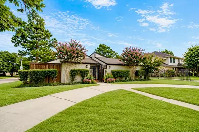 6803 Las Brisas Drive, Houston, TX 77083 - Photo 2