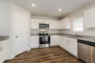 17640 Cedar Crst Dr, Conroe, TX 77306 - Photo 8