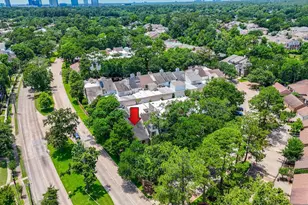9342 Briar Forest Dr, Houston, TX 77063 - Photo 44