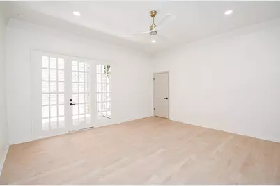 9342 Briar Forest Drive, Houston, TX 77063 - Photo 26