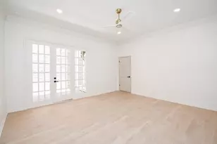 9342 Briar Forest Dr, Houston, TX 77063 - Photo 26