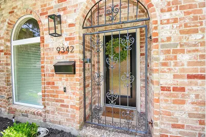9342 Briar Forest Drive, Houston, TX 77063 - Photo 2