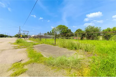 5514 Jensen Drive, Houston, TX 77026 - Photo 6