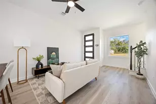 7221 Sandra St, Houston, TX 77028 - Photo 10