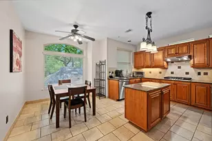58 Deerfern Pl, The Woodlands, TX 77381 - Photo 6