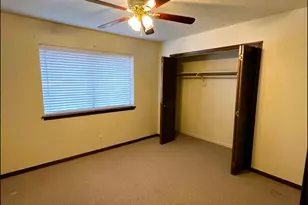 102 Briar Ridge Dr, Bellville, TX 77418 - Photo 12