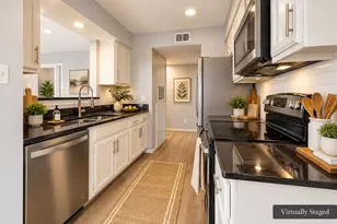 14600 Fonmeadow Dr, Houston, TX 77035 - Photo 6