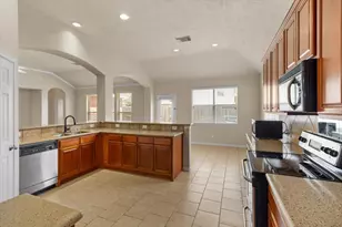 18215 Canyon Cypress Ln, Katy, TX 77449 - Photo 12