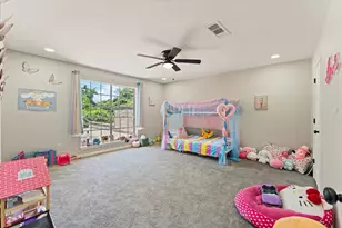 48 Bayou Pointe Dr, Houston, TX 77063 - Photo 30