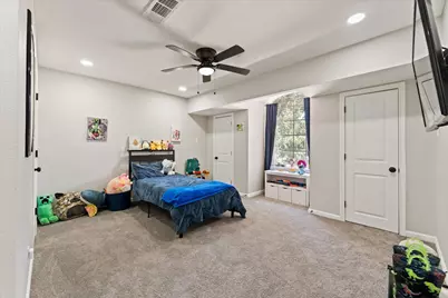 48 Bayou Pointe Drive, Houston, TX 77063 - Photo 34