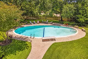 48 Bayou Pointe Dr, Houston, TX 77063 - Photo 40