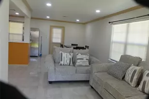 802 Candler Dr, Houston, TX 77037 - Photo 6