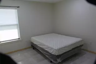 802 Candler Dr, Houston, TX 77037 - Photo 12