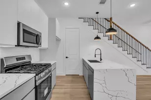 1504 Griffin St, Houston, TX 77009 - Photo 2