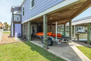 22127 Zapata Dr, Galveston, TX 77554 - Photo 14