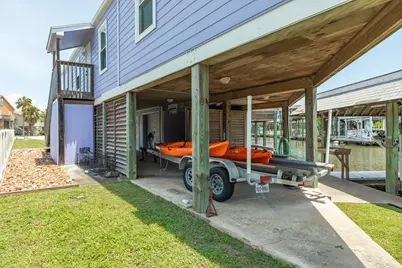 22127 Zapata Drive, Galveston, TX 77554 - Photo 14