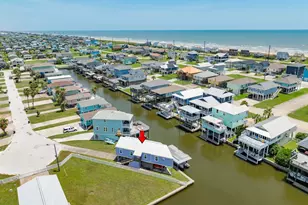 22127 Zapata Dr, Galveston, TX 77554 - Photo 4