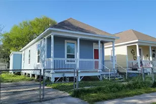 3712 Avenue O, Galveston, TX 77550 - Photo 8
