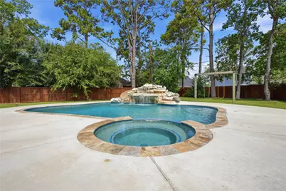 708 Bayou Crest Circle, Dickinson, TX 77539 - Photo 24